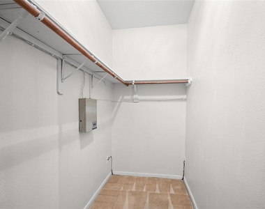 21930 Holly Branch Drive - Photo Thumbnail 23