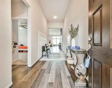 6304 Firewood Drive - Photo Thumbnail 3