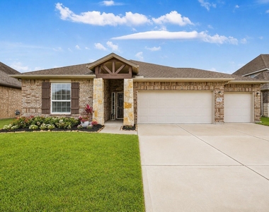 6304 Firewood Drive - Photo Thumbnail 2