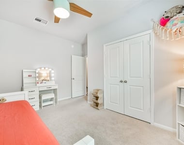 6304 Firewood Drive - Photo Thumbnail 21