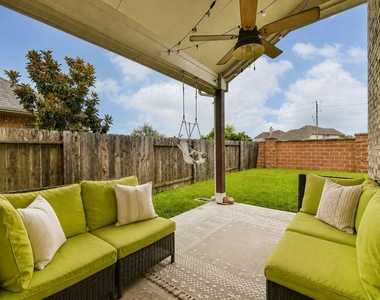 6304 Firewood Drive - Photo Thumbnail 22