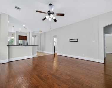 7023 Sanders Hill Lane - Photo Thumbnail 12