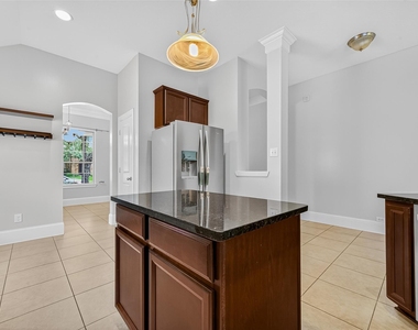 7023 Sanders Hill Lane - Photo Thumbnail 22