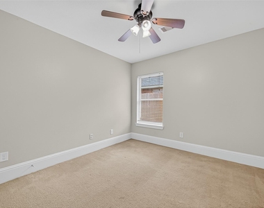 7023 Sanders Hill Lane - Photo Thumbnail 28