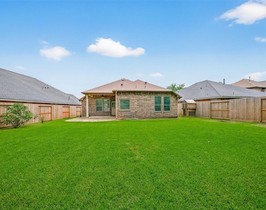 7023 Sanders Hill Lane - Photo Thumbnail 40