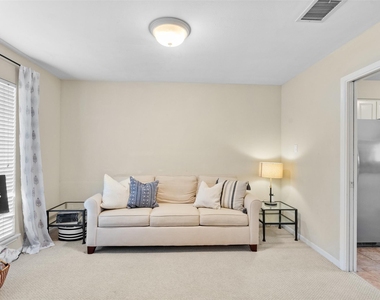 2526 Palo Pinto Drive - Photo Thumbnail 13