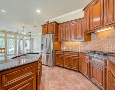31912 Burnt Wood Court - Photo Thumbnail 19
