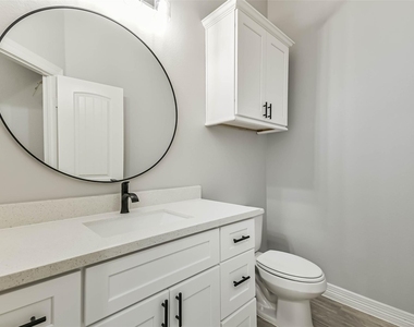 15998 Holly Street - Photo Thumbnail 21