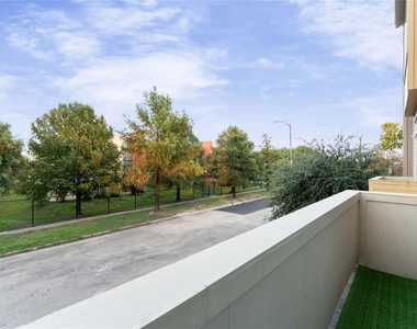3802 Lovejoy Street - Photo Thumbnail 20