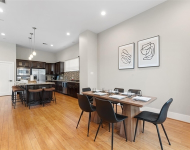 3802 Lovejoy Street - Photo Thumbnail 14