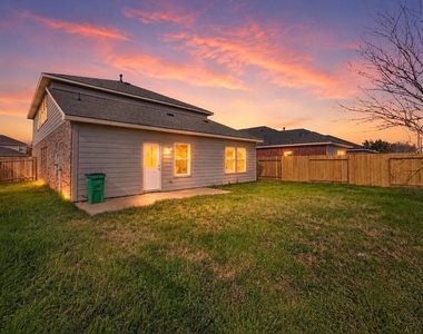 10922 Woodwind Shadows Dr Drive - Photo Thumbnail 19