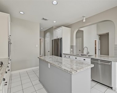 2422 Lansing Circle - Photo Thumbnail 17