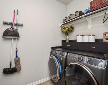 31307 Brown Fern Drive - Photo Thumbnail 18