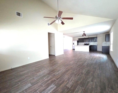 2026 Naplechase Crest Drive - Photo Thumbnail 14