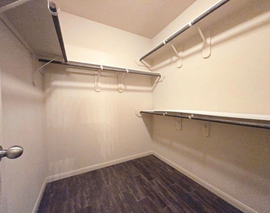 2026 Naplechase Crest Drive - Photo Thumbnail 17