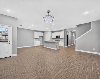 607 Spotted Sunfish Drive - Photo Thumbnail 20