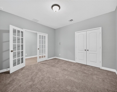607 Spotted Sunfish Drive - Photo Thumbnail 4
