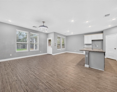 607 Spotted Sunfish Drive - Photo Thumbnail 21