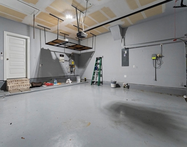 102 Camelia Street - Photo Thumbnail 34