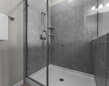 102 Camelia Street - Photo Thumbnail 31