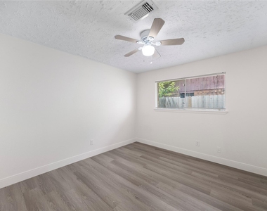 1815 Millbury Drive - Photo Thumbnail 36