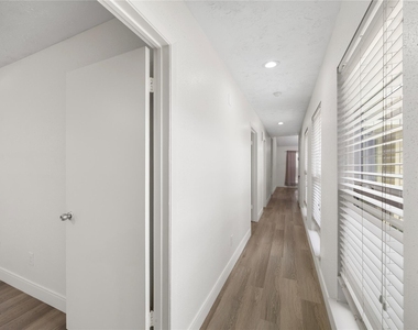 1815 Millbury Drive - Photo Thumbnail 32
