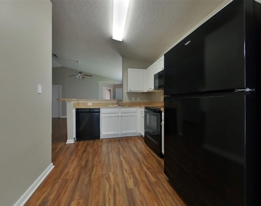 3130 Kelling Street - Photo Thumbnail 6