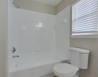 3130 Kelling Street - Photo Thumbnail 10
