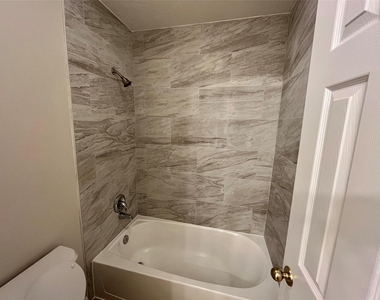 3847 Landon Park Drive - Photo Thumbnail 23