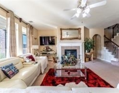 4026 Tuscan Shores Dr - Photo Thumbnail 4