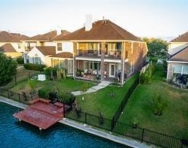 4026 Tuscan Shores Dr - Photo Thumbnail 24
