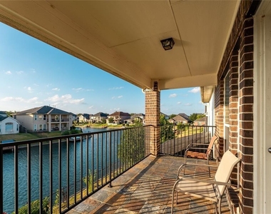 4026 Tuscan Shores Dr - Photo Thumbnail 6