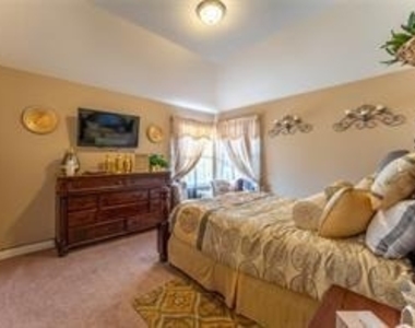 4026 Tuscan Shores Dr - Photo Thumbnail 15