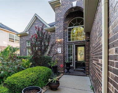 4026 Tuscan Shores Dr - Photo Thumbnail 1