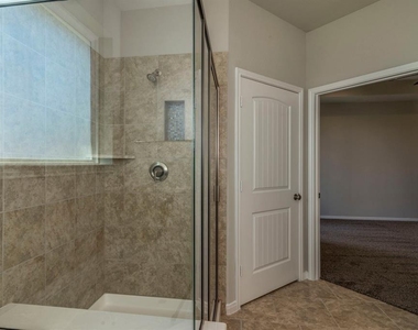 2704 Veranda Falls - Photo Thumbnail 11