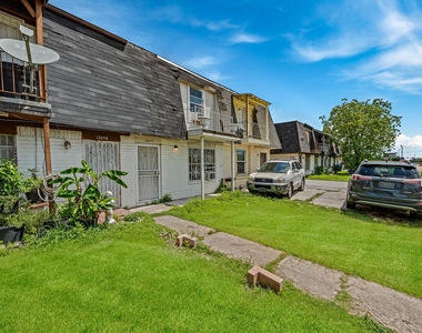 12054 Beechnut Street - Photo Thumbnail 16