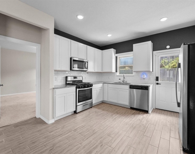 25722 Hickory Pecan Trail - Photo Thumbnail 13