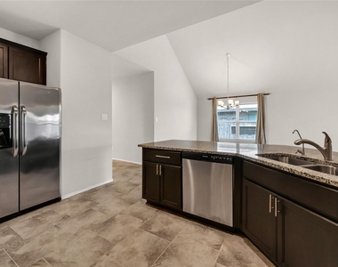 23723 Giardini Drive - Photo Thumbnail 12