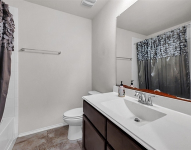 23723 Giardini Drive - Photo Thumbnail 3