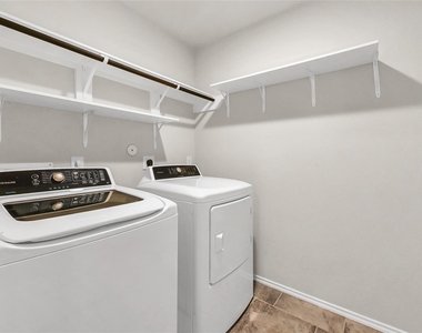 23723 Giardini Drive - Photo Thumbnail 6
