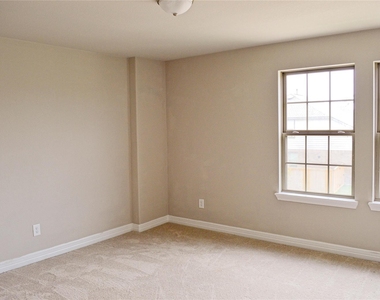 13146 Rowan Green Drive - Photo Thumbnail 11