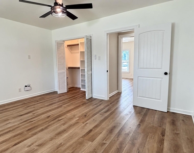 7619 Joplin Street - Photo Thumbnail 7