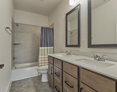 301 Water Tupelo Drive - Photo Thumbnail 23