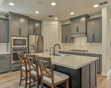 301 Water Tupelo Drive - Photo Thumbnail 9