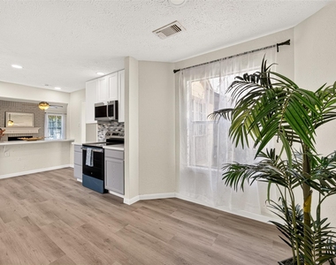 6455 Allerton Street - Photo Thumbnail 26