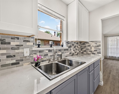 6455 Allerton Street - Photo Thumbnail 21