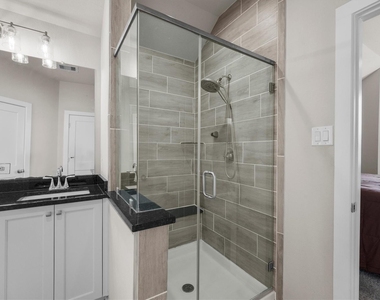 10806 Chrysalis Court - Photo Thumbnail 24