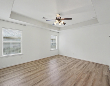 236 Clementine Court - Photo Thumbnail 12