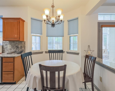 71 W Indian Sage Circle - Photo Thumbnail 10