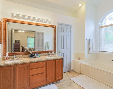 71 W Indian Sage Circle - Photo Thumbnail 19
